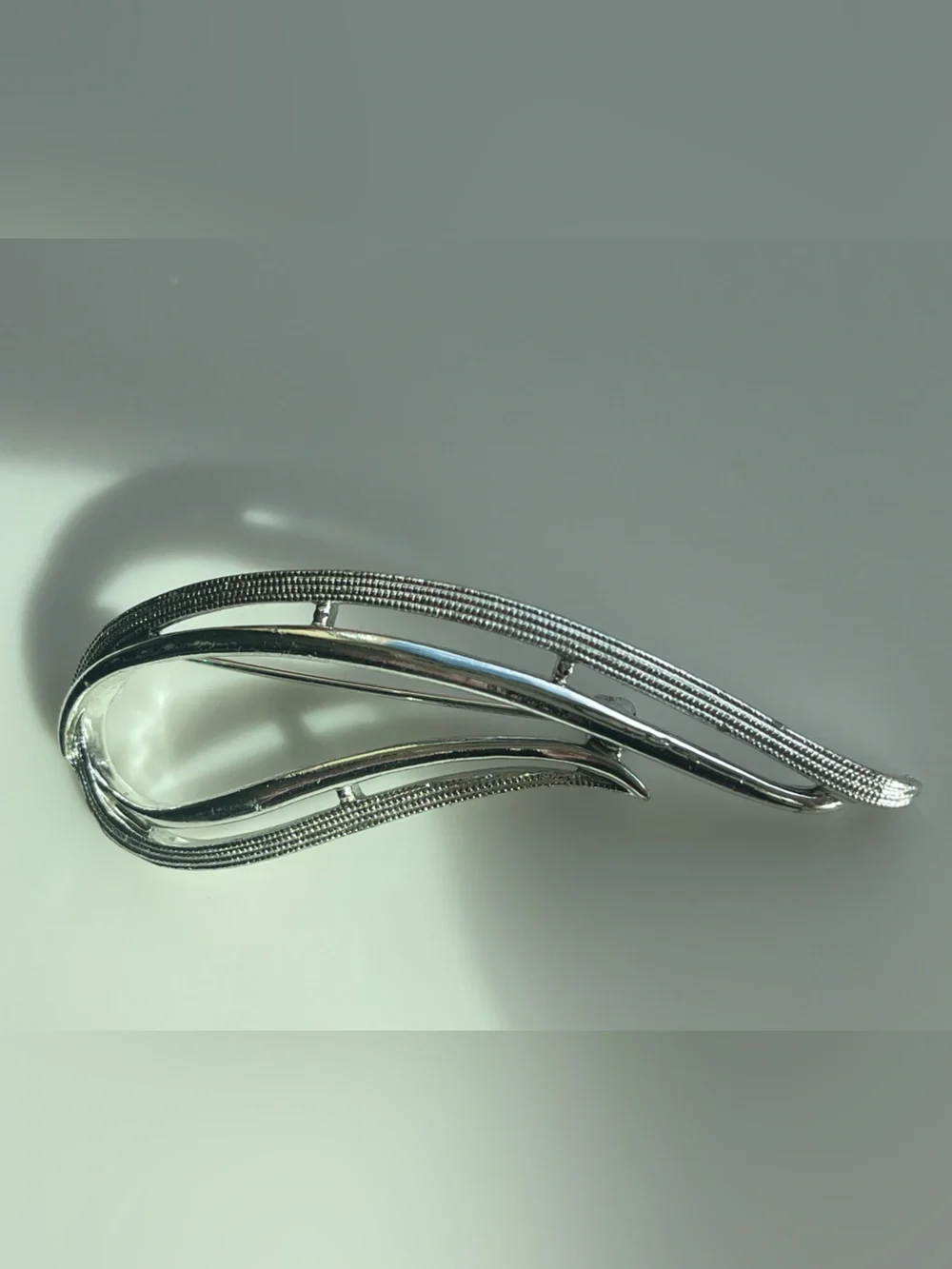 Vintage Sarah Coventry Brooch Silver Tone Modernist Abstract Pin